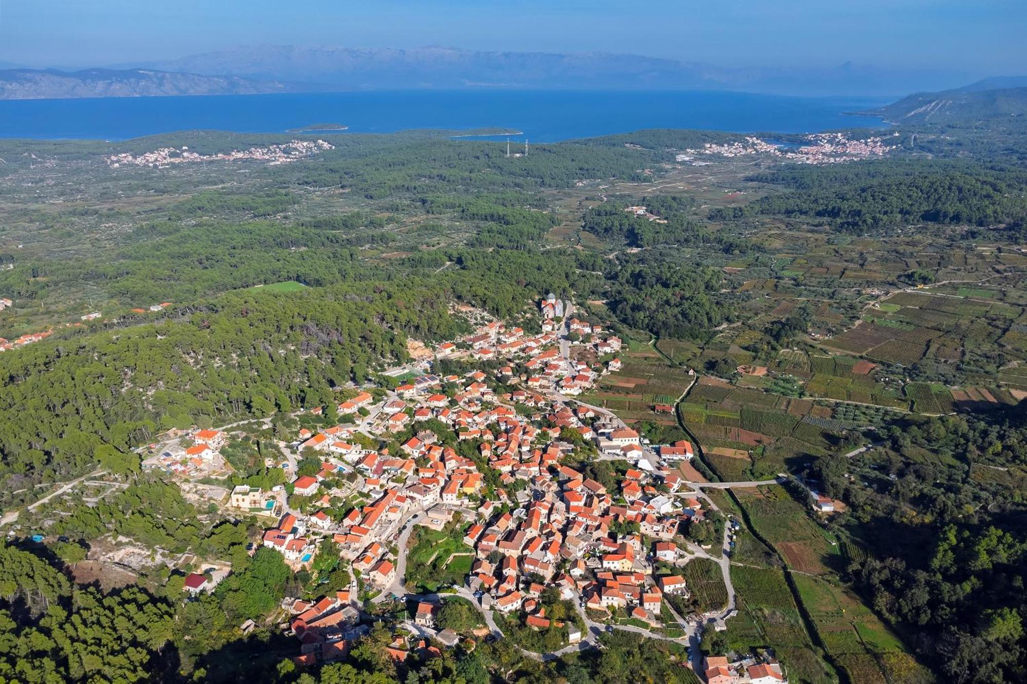 Holiday House With A Parking Space Svirce, Hvar - 17682 Vrbanj Kültér fotó